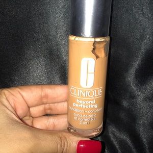 Clinique Foundation
